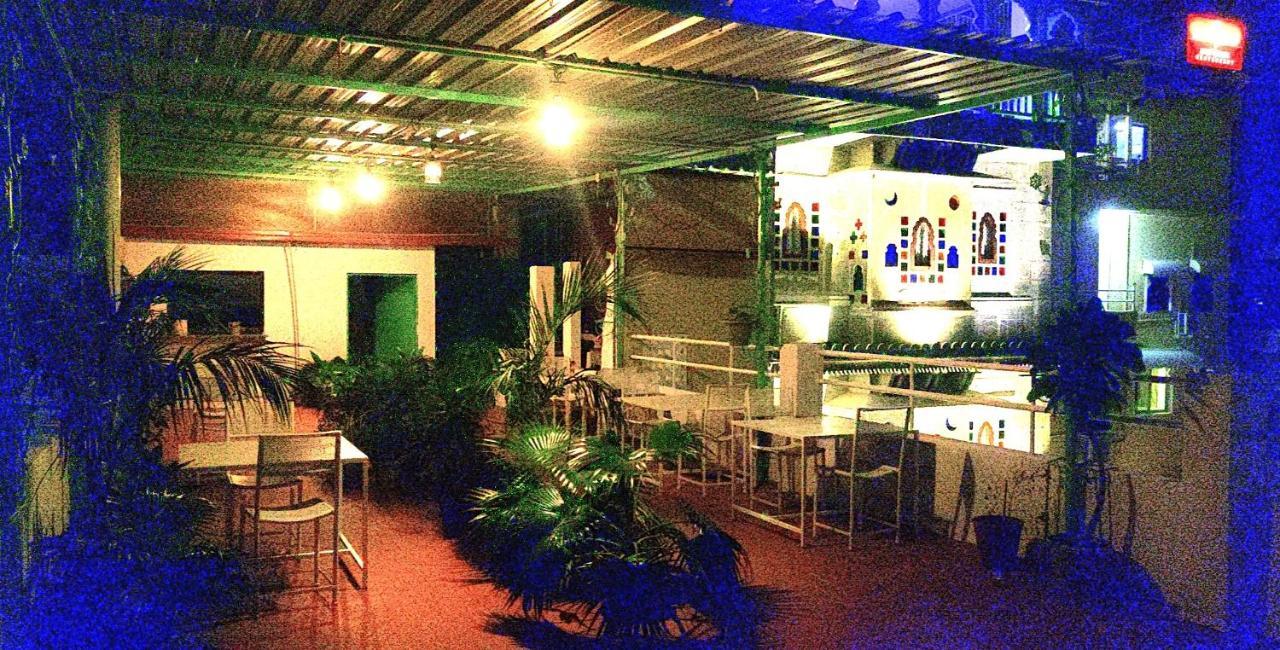 Hotel Shiv Palace Udaipur Dış mekan fotoğraf