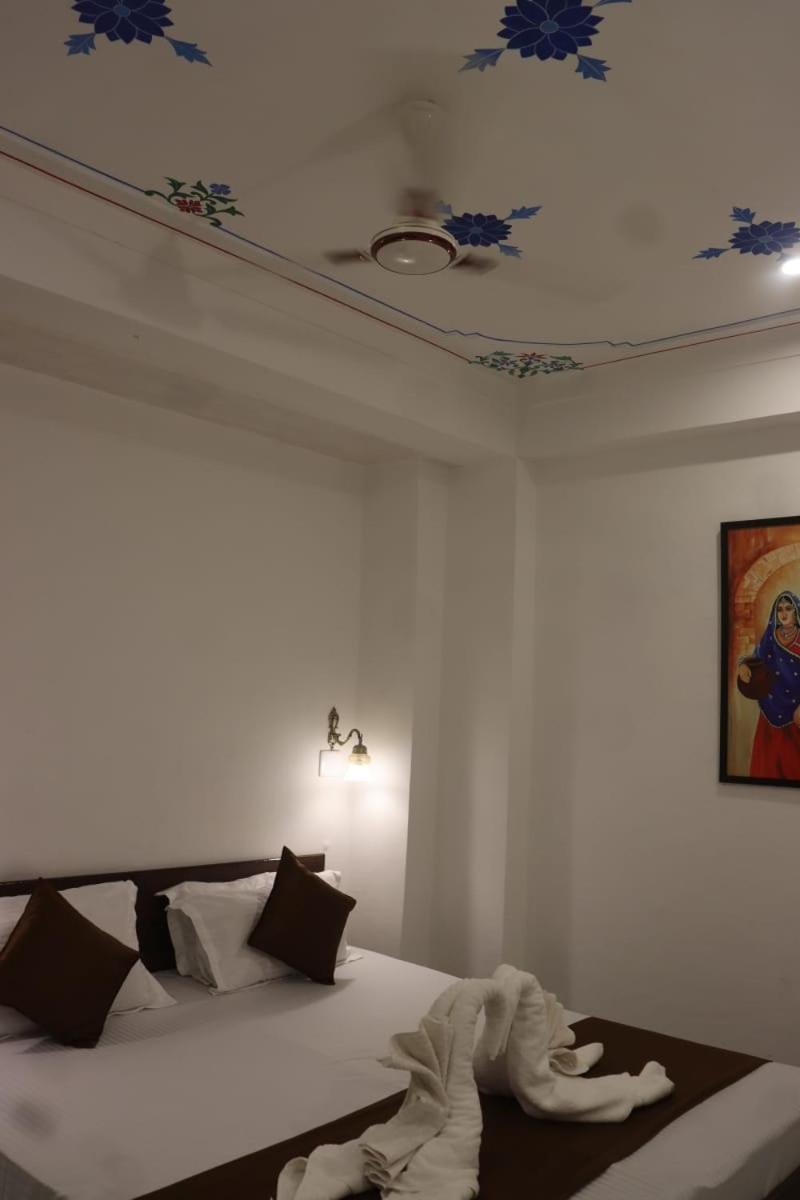 Hotel Shiv Palace Udaipur Dış mekan fotoğraf